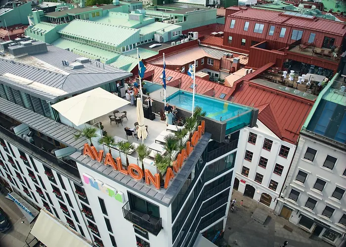 Avalon Hotel