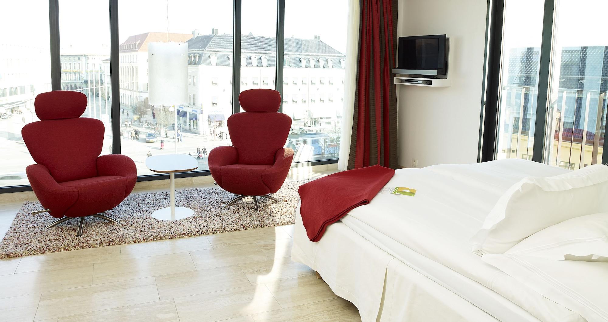 Hotel Avalon 4*