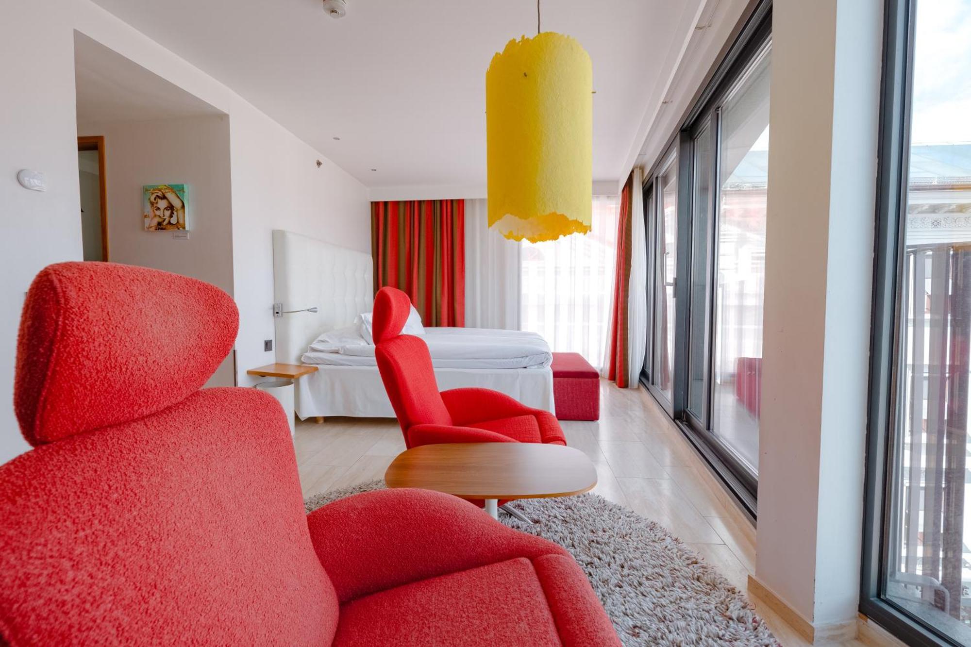 Hotel Avalon 4*